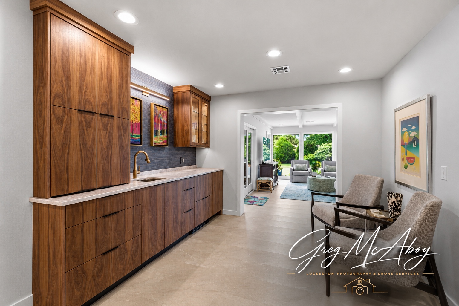 Professional interior real estate photograph